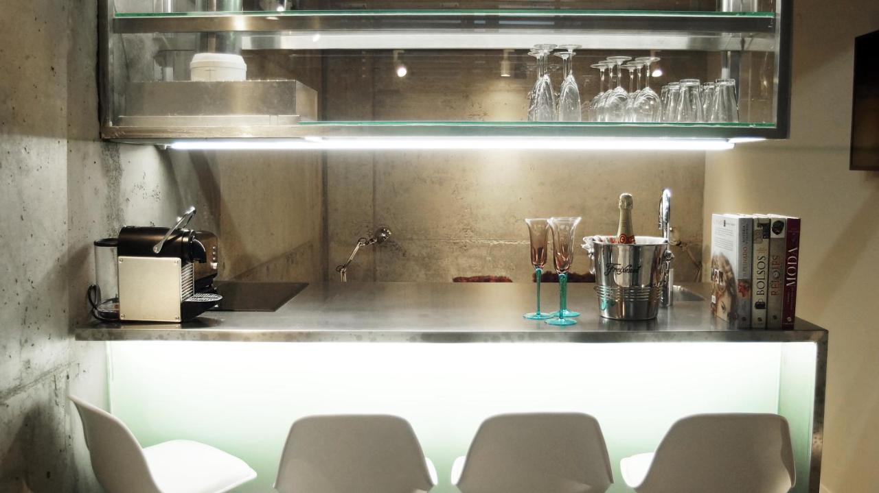 My Space Barcelona Pool City Center Exterior foto